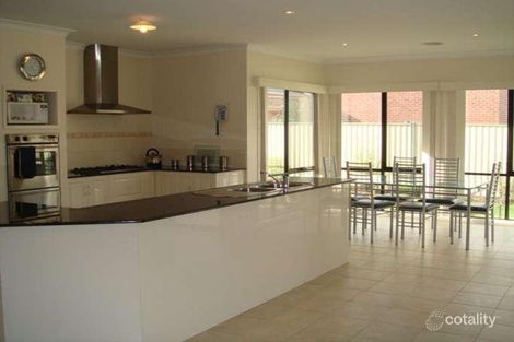 Property photo of 7 Mochrie Grove Cairnlea VIC 3023