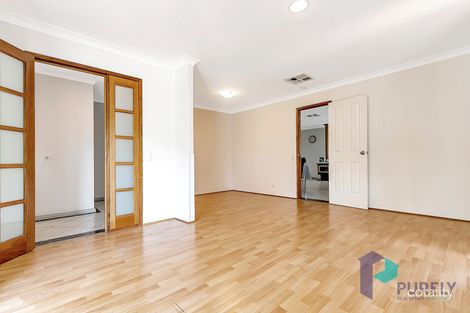 Property photo of 33 Highclere Boulevard Marangaroo WA 6064