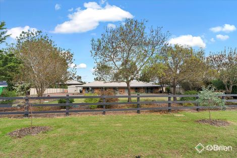 8 Gloaming Ride, Kurunjang, VIC 3337