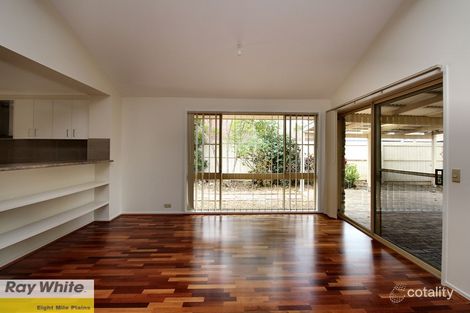 Property photo of 4 Tambo Court Runcorn QLD 4113