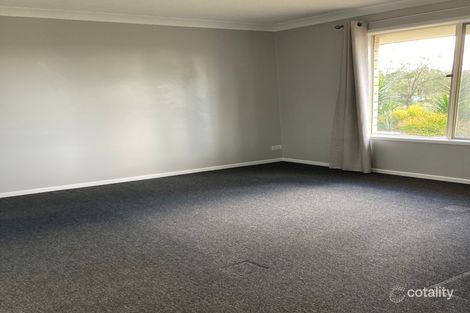 Property photo of 32 Bentley Drive Regency Downs QLD 4341