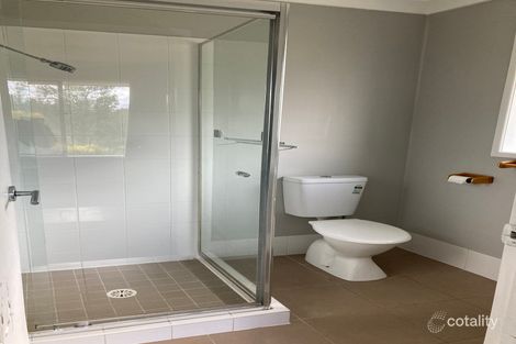 Property photo of 32 Bentley Drive Regency Downs QLD 4341