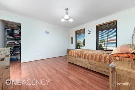 Property photo of 23 Packenham Promenade Canning Vale WA 6155