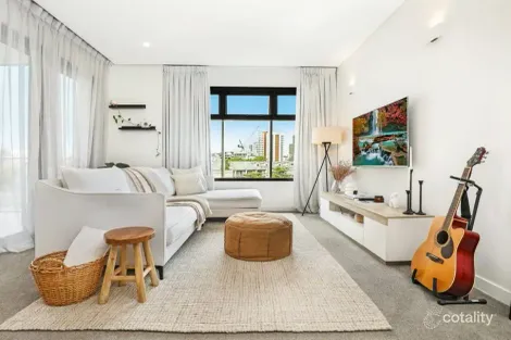 206/73 Flinders St, Wollongong, NSW 2500