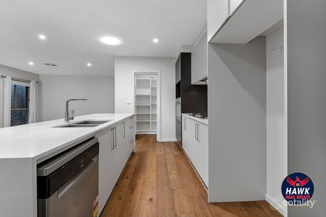 Property photo of 33 Leon Street Googong NSW 2620