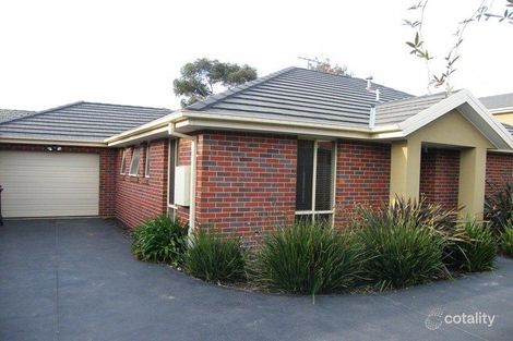 2/25 Pasley St, Sunbury, VIC 3429