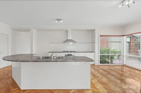 Property photo of 26 Berthon Crescent Hillside VIC 3037