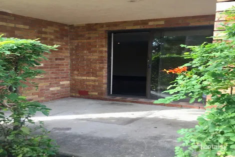 Property photo of 2/28 Hunter Avenue Labrador QLD 4215