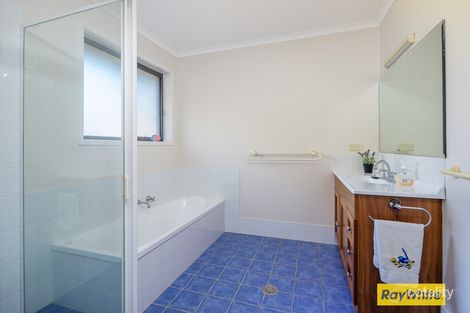 Property photo of 5 Estuary Way Mossy Point NSW 2537