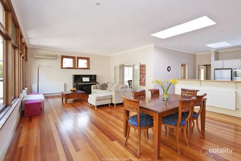 16 Alexander Pde, Roseville, NSW 2069