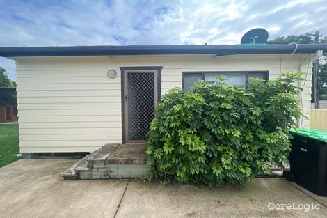 Property photo of 33 Willan Drive Cartwright NSW 2168