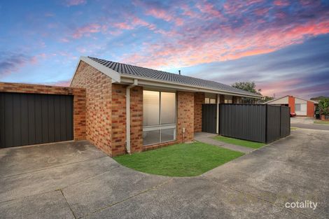 Property photo of 1/23 Parkview Close Dandenong VIC 3175