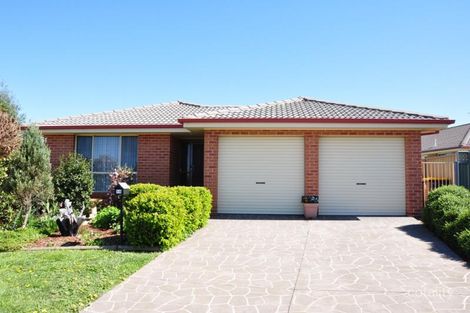 Property photo of 14 Wisteria Place Orange NSW 2800