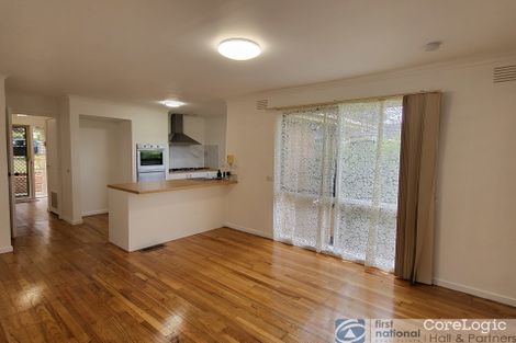 Property photo of 41 Matthew Flinders Avenue Endeavour Hills VIC 3802