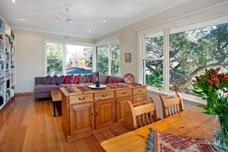 Property photo of 19 Dalgetty Road Beaumaris VIC 3193