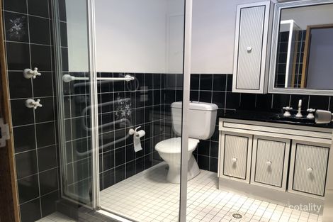 Property photo of 10 Killara Crescent Winmalee NSW 2777