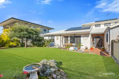 37 Yeo St, Victoria Point, QLD 4165