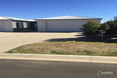 2/23 Barnsley St, Chinchilla, QLD 4413