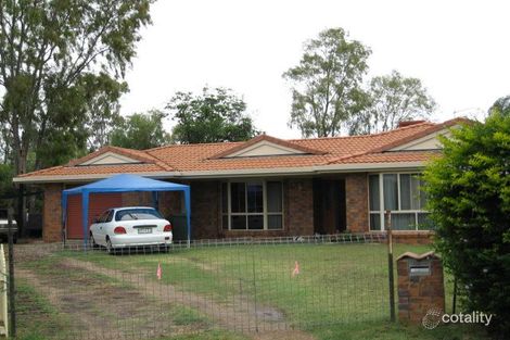 25 Statesman Dr, Emerald, QLD 4720