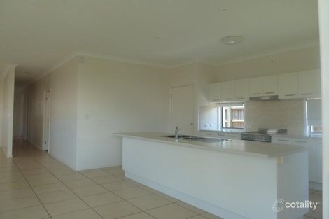 Property photo of 10 Donnelly Place Caloundra West QLD 4551