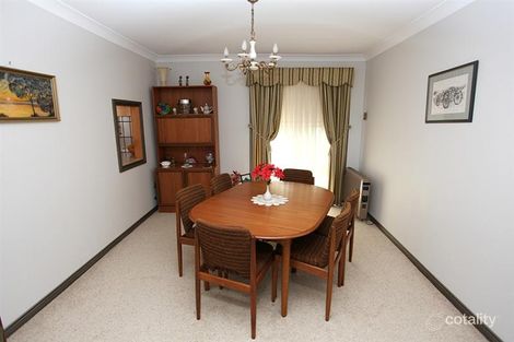 Property photo of 42 Henwood Avenue Kooringal NSW 2650