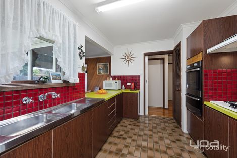 Property photo of 8 Clarice Close St Albans VIC 3021
