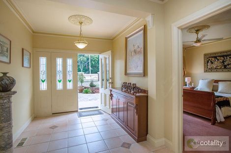 Property photo of 6 Harley Court Berwick VIC 3806