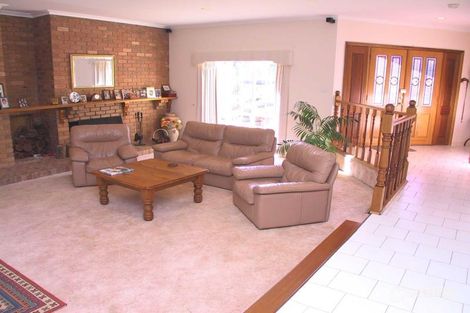 49 Timbertop Dr, Rowville, VIC 3178