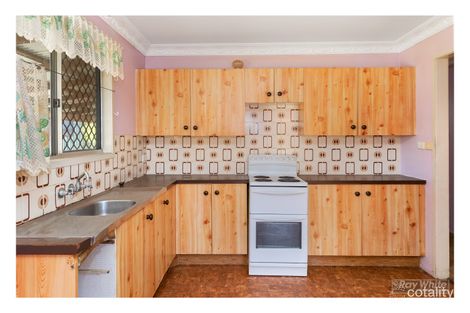 Property photo of 34 Capricorn Crescent Norman Gardens QLD 4701