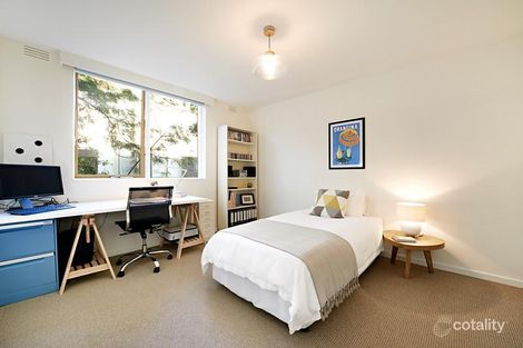 Property photo of 10/8 Hughenden Road St Kilda East VIC 3183