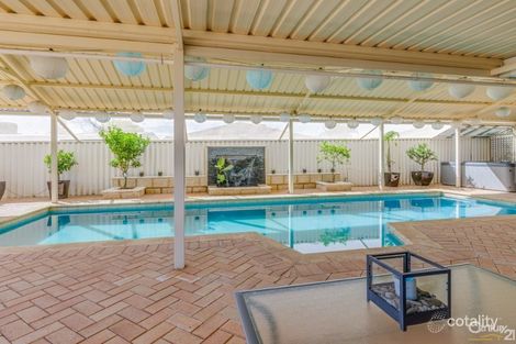 Property photo of 10 Boronia Court Thornlie WA 6108