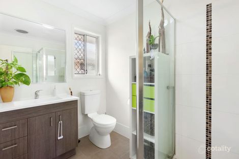 Property photo of 18 Oasis Court Marsden QLD 4132