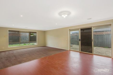 Property photo of 57 Duncombe Park Way Deer Park VIC 3023