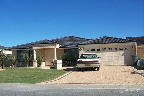 32 Axford Rd, Alexander Heights, WA 6064