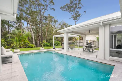 9 Glen Abby Ave, Peregian Springs, QLD 4573