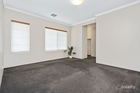 Property photo of 12 Breynia Link Halls Head WA 6210