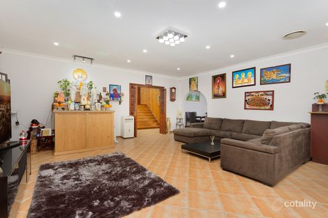 Property photo of 5 Moonbi Close Greenfield Park NSW 2176