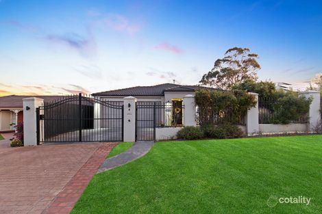4 Caversham Dr, Mornington, VIC 3931