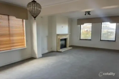 Property photo of 21 Rochester Drive Mindarie WA 6030