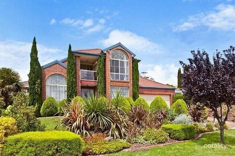 Property photo of 8 Minton Walk Narre Warren South VIC 3805