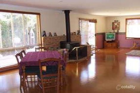 Property photo of 24 Boronia Avenue Hill Top NSW 2575