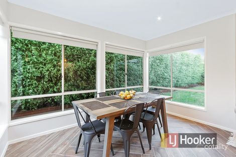 Property photo of 106 Bridgewater Boulevard Berwick VIC 3806