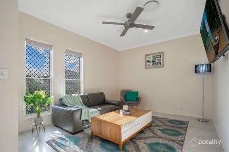 Property photo of 62 Stringybark Street Regents Park QLD 4118