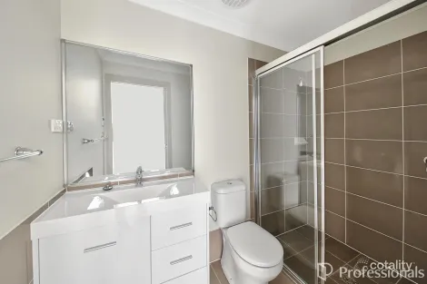 Property photo of 25A Springs Road Spring Farm NSW 2570