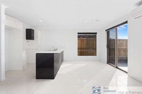 Property photo of 40 Dodson Road Officer VIC 3809