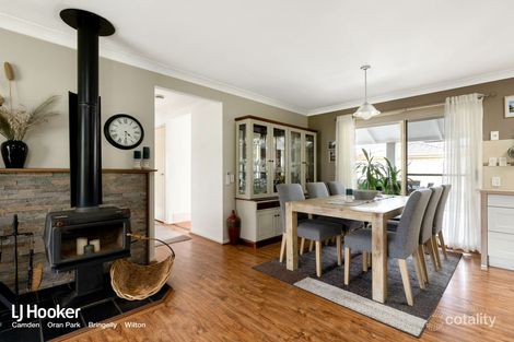 Property photo of 12 Ashford Circuit Currans Hill NSW 2567