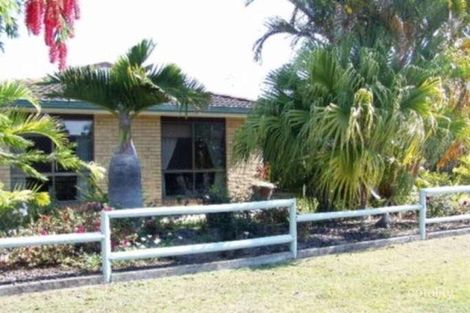 15 Melong St, Scarness, QLD 4655