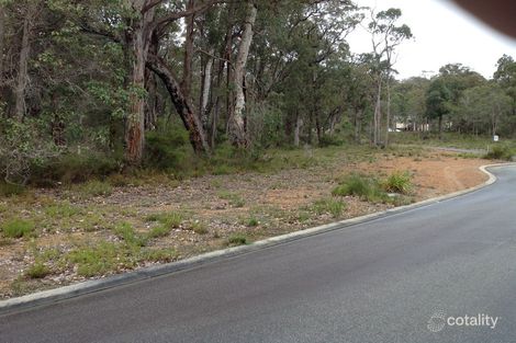 19 Coughlan Gr, Ocean Beach, WA 6333