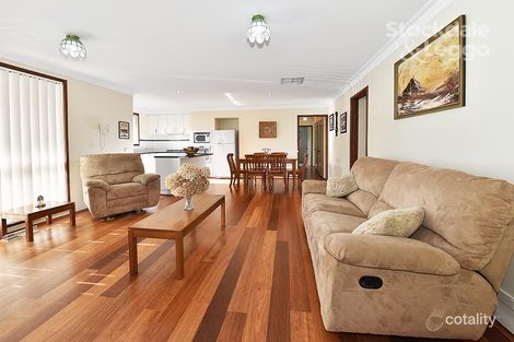 8 Ashford Cres, Westmeadows, VIC 3049