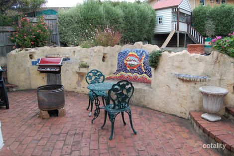 Property photo of 19 Gladstone Street Warrnambool VIC 3280